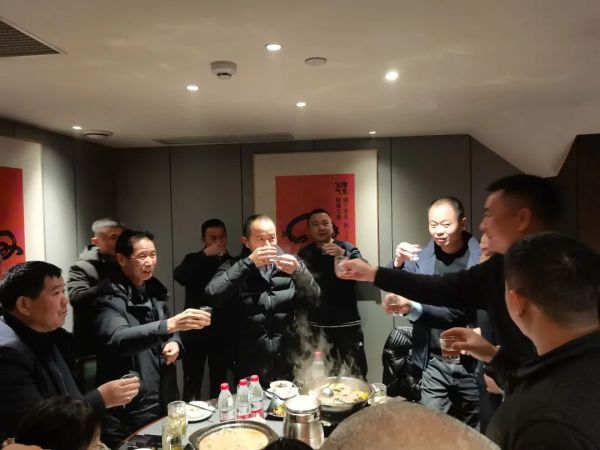 長(zhǎng)沙太空金路橋材料有限公司,雙鋼輪壓路機(jī),福格勒瀝青攤鋪機(jī),AC系列,AF系列,SBS系列 長(zhǎng)沙太空金路橋材料有限公司,雙鋼輪壓路機(jī),福格勒瀝青攤鋪機(jī),AC系列,AF系列,SBS系列